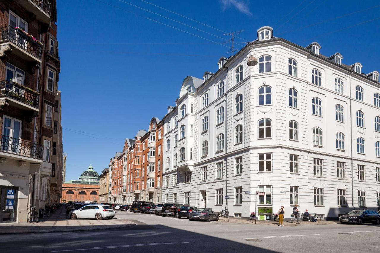 Appartamento Lovely 3br Manor 5 Min From Tivoli Gardens Copenaghen