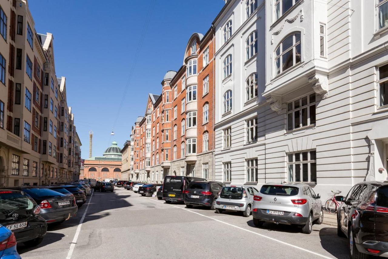 Lovely 3br Manor 5 Min From Tivoli Gardens * Copenaghen